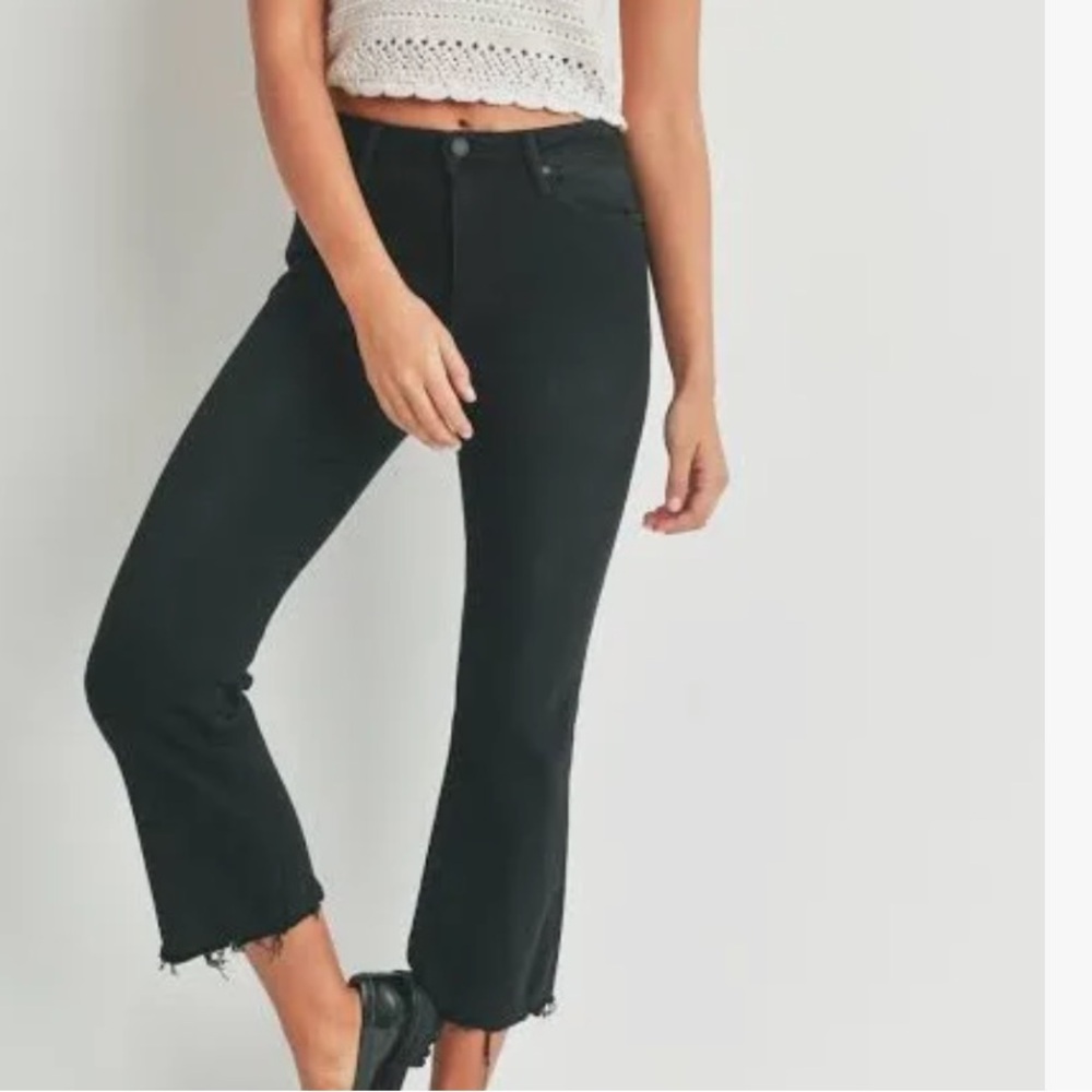 Just Black Denim Frayed High Waited jeans. Sz 29 nwot women’s jeans #846